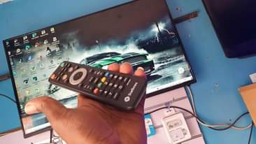 A picture of Startimes tv 40 inches in sell 450k in banda kireka