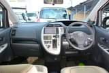 A picture of 2009 toyota ractis