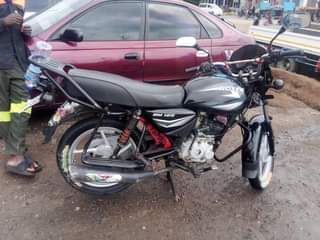 A picture of Boxer 125