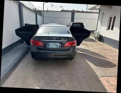 A picture of Lexus es 350 2008 model