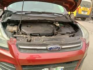 A picture of Ford Escape 2014