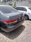 A picture of Honda Accord 2004