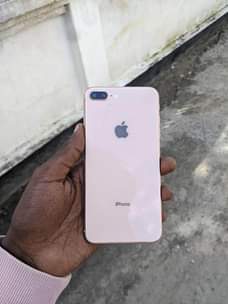 A picture of iPhone 8 Plus 64GB Battery 90 Fingerprint ipo Bei 260