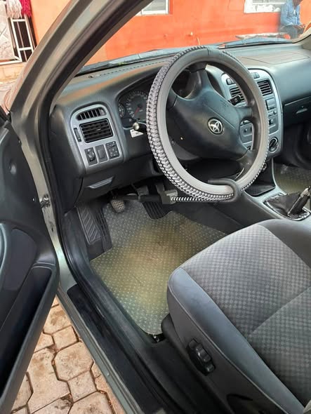 A picture of 2008 Toyota avensis
