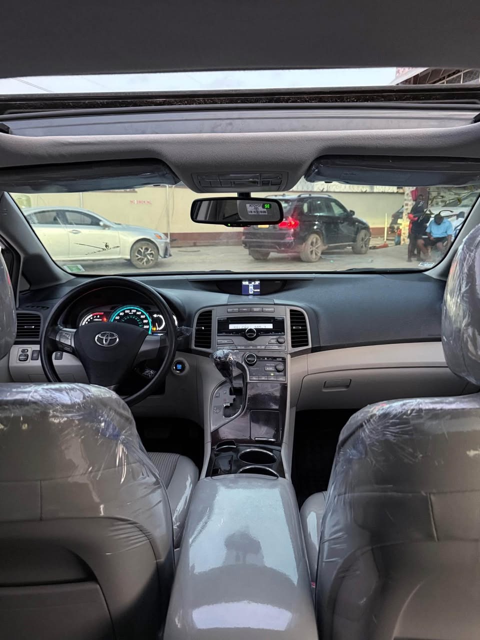 A picture of REG BY MISTAKE TOYOTA VENZA 2010 FULL OPT WITH PANO