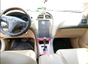 A picture of 2010 Lexus 2010 Sedan