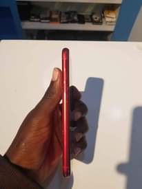 A picture of Iphone 11 plain