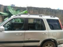 A picture of Honda cr v 2002
