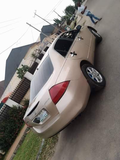 A picture of 2006 Honda DC with all features working excellently Untempered engine