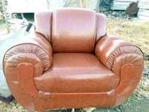 classifieds/furniture sofas