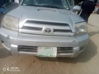A picture of PAINTED 2 WHEEL DRIVE 100 SOUND ENGINE AND GEAR LITTLE