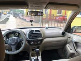 A picture of RAV4 2005 Neatly Used with everything working perfectly