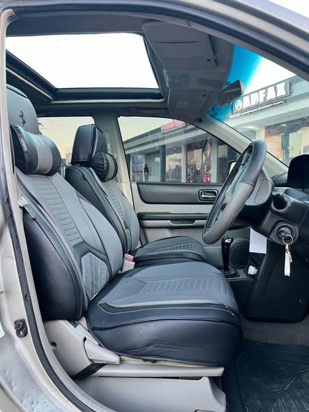 A picture of NISSAN X TRAIL 0789212701