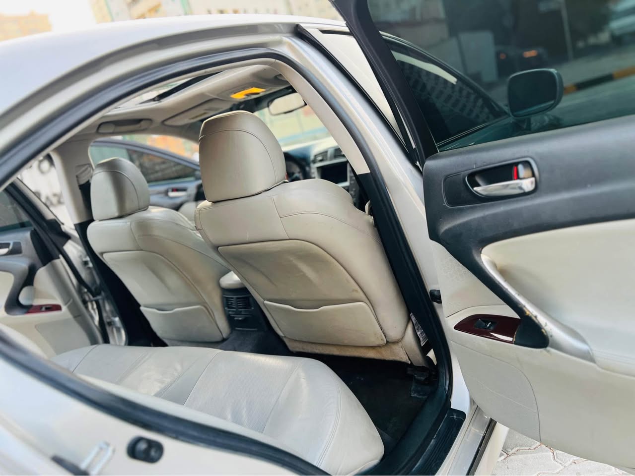 A picture of Lexus is250 Model 2007 usa full option