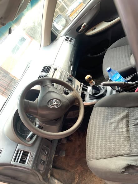 A picture of Toyota Corolla Manual