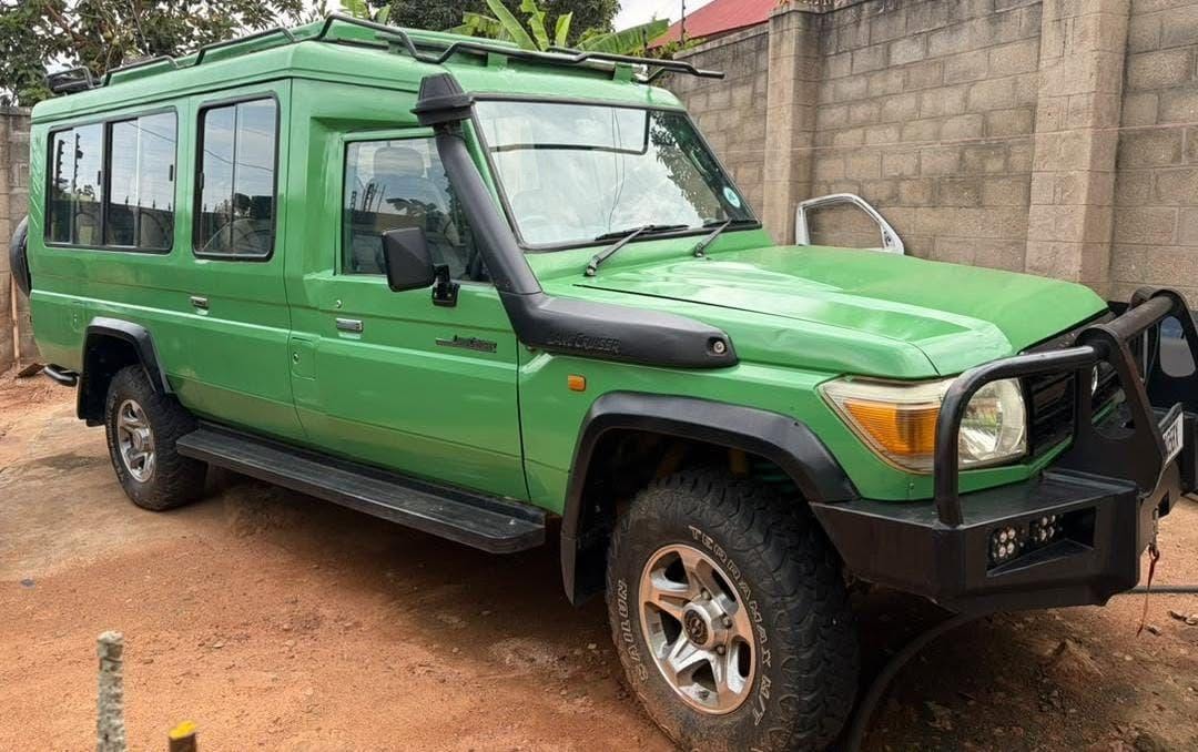 toyota land cruiser