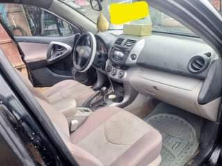 A picture of 2007 Toyota Rav4 4wd