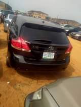 A picture of Toyota venza 20011 buy and jubilate