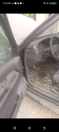 A picture of Nissan Pathfinder 2000
