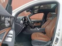 A picture of Benz GLC300 2019 model