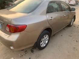A picture of Hot pH deal Sharp Toyota Corolla 2010 Engine ok Gear