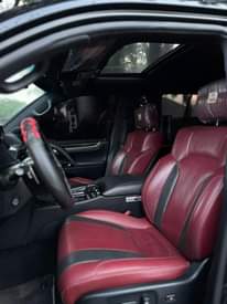 A picture of Standard supersport Lx570 2016