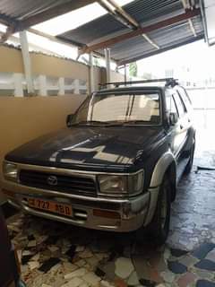 A picture of 2000 Toyota Surf SUV