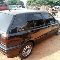 A picture of Extremely Clean Golf3 saloon