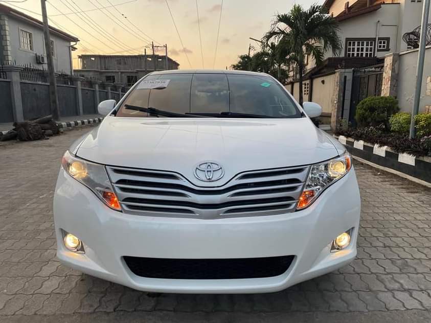 A picture of Toks 2012 Toyota Venza
