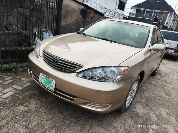 A picture of FOR SALE 2004 Toyota Camry Big Daddy Clean and sharp