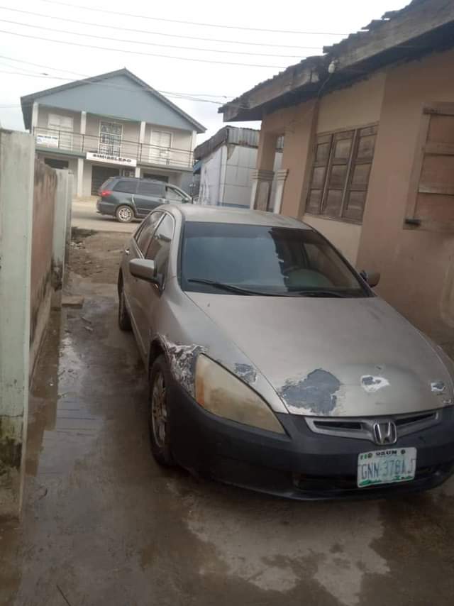 A picture of Toyota Corolla nd other s for sell at Ibadan dm