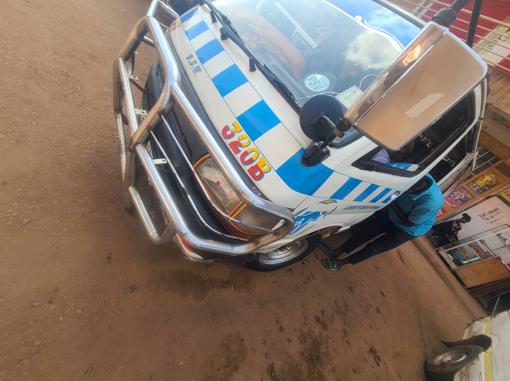 A picture of Minivan kigege.