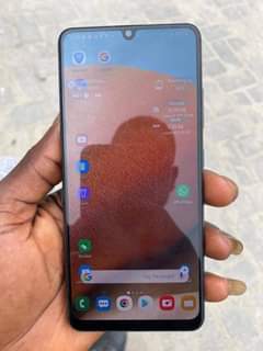 A picture of Samsung Galaxy A32