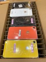 A picture of ALL SAMSUNGS AND IPHONES