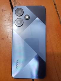 A picture of Infinix hot 30i GB 128 Rama 4 4 Chaji mkataba