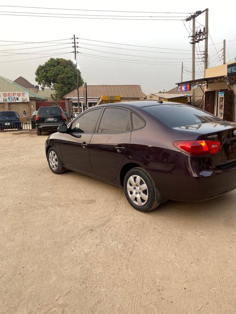 A picture of Neatly used Hyundai elantra