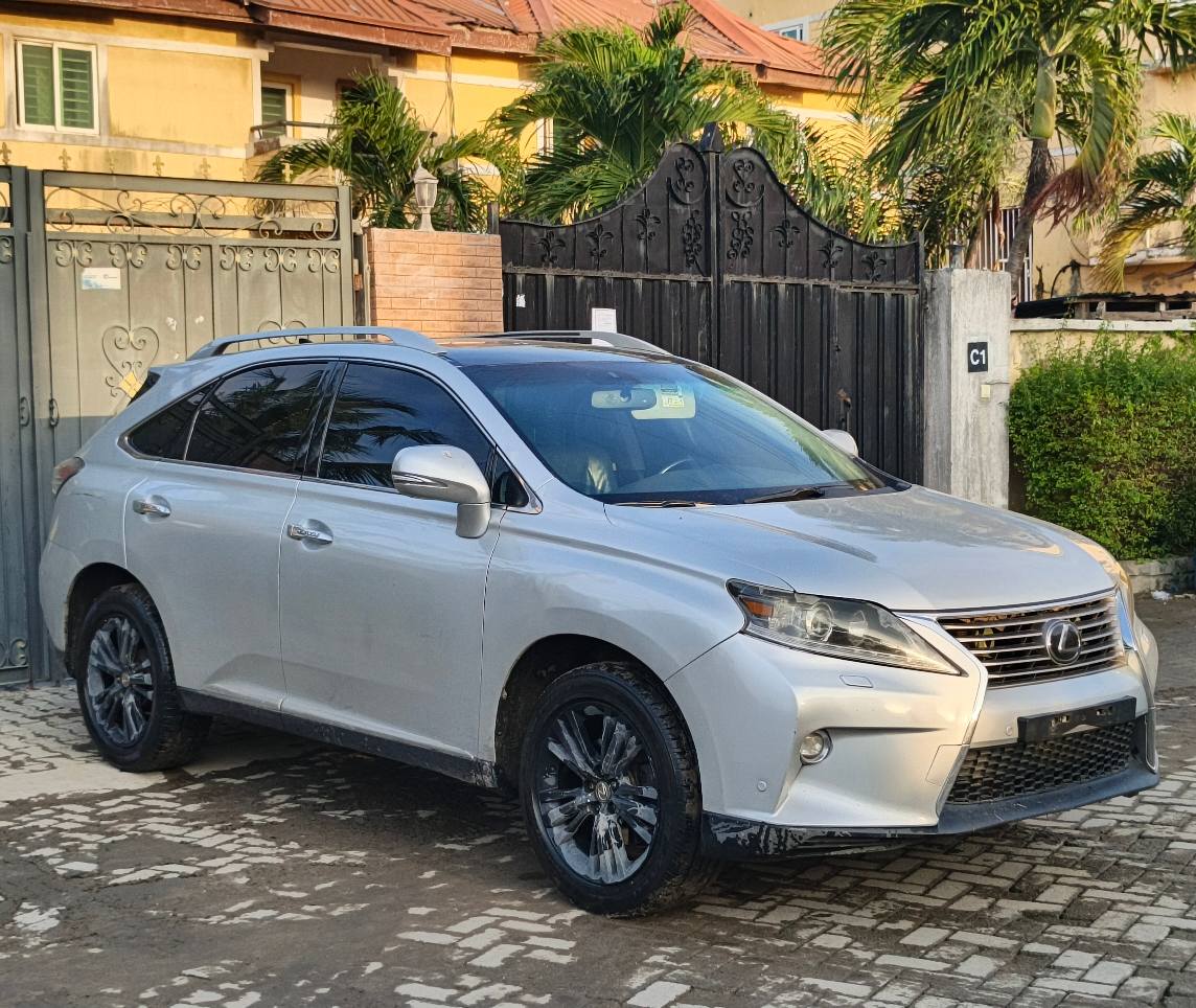A picture of 2014 15 Lexus Rx 350
