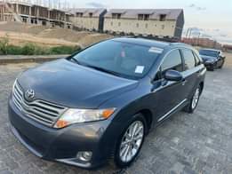 A picture of WOW this one is clean This is few months used