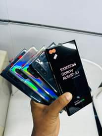 A picture of Samsung note 10 5G Ram12 gb256 Maeneo magomen mapipa dsm