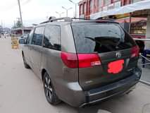 A picture of Sharp first body 2004 Toyota Sienna Engine and Gear sound