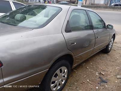 A picture of Toyota Camry tiny light