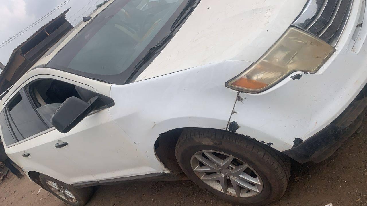 A picture of 2008 Ford edge