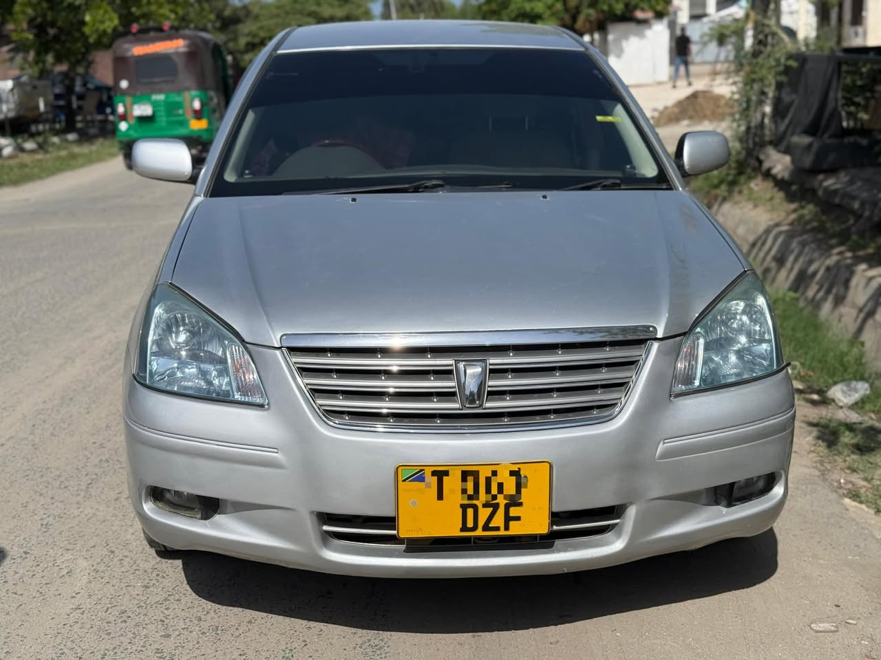 A picture of TOYOTA PREMIO