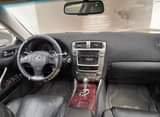 A picture of Lexus is250