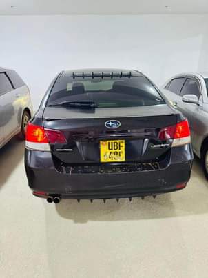 A picture of Subaru legacy 18m
