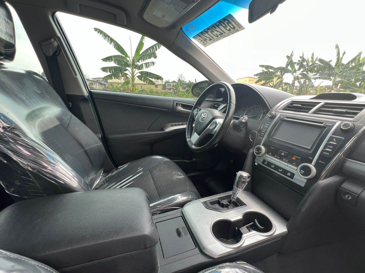 A picture of Foreign used 2012 Toyota camry SE 2025 entry first body