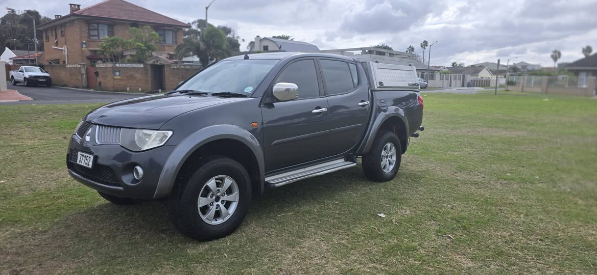 mitsubishi