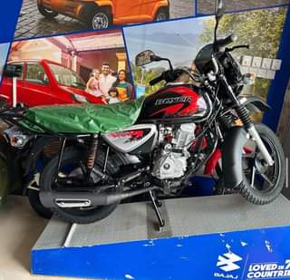 A picture of 1 300 000 ni bakari vunjabei motors pekee PUNGUZO LA