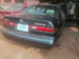 A picture of Toyota Camry 1999 model 4plugs Engine and gear highest grade
