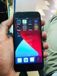 A picture of Iphone 7 128gb